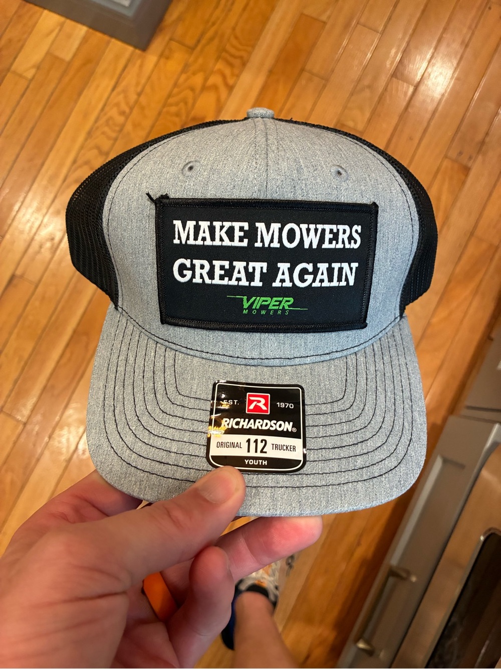Richardson Viper Make Mowers Great Again  Trucker Hat Mesh Back  Youth New RARE!